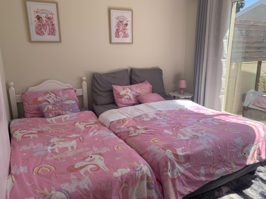 2 Bedroom Property for Sale in Table View Western Cape